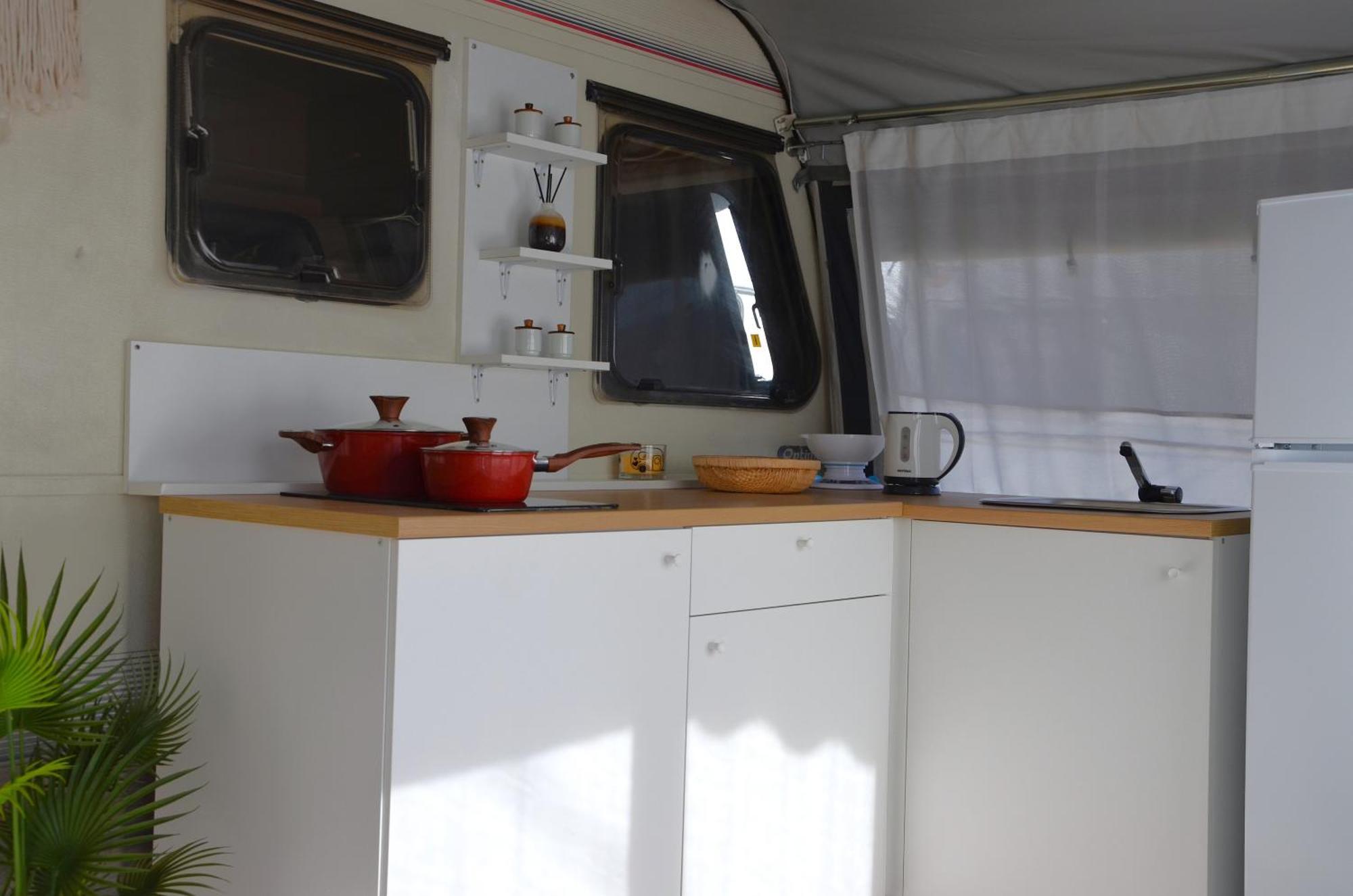 Camping Italia 90 Caravans Домазо Экстерьер фото